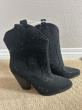 Jessica Simpson Black Crystal-Embellished Western Ankle Boots